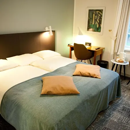 Hotel Gl Skovridergaard