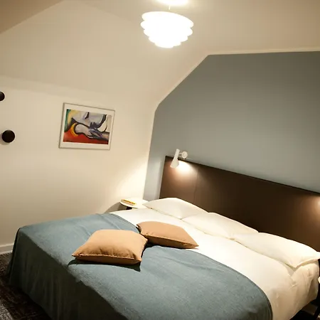 Gl Skovridergaard Hotel 4*
