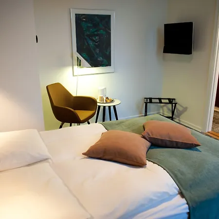 Gl Skovridergaard 호텔