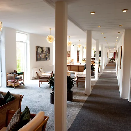 Gl Skovridergaard 4* 실케보르