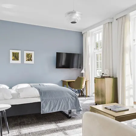 Gl Skovridergaard Hotel 4*