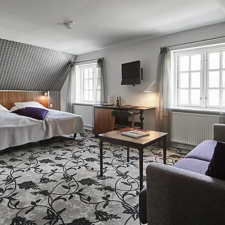 Gl Skovridergaard 4* 실케보르