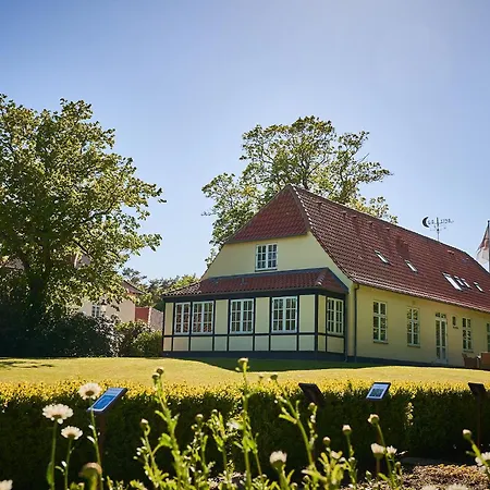 Hotel Gl Skovridergaard 4*