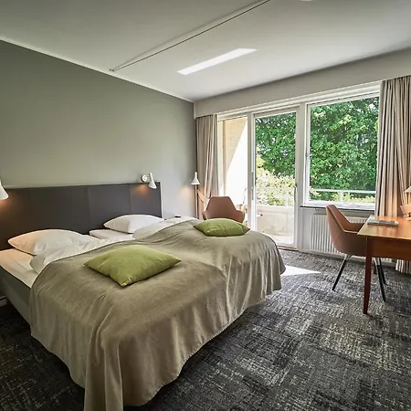 Gl Skovridergaard 4*