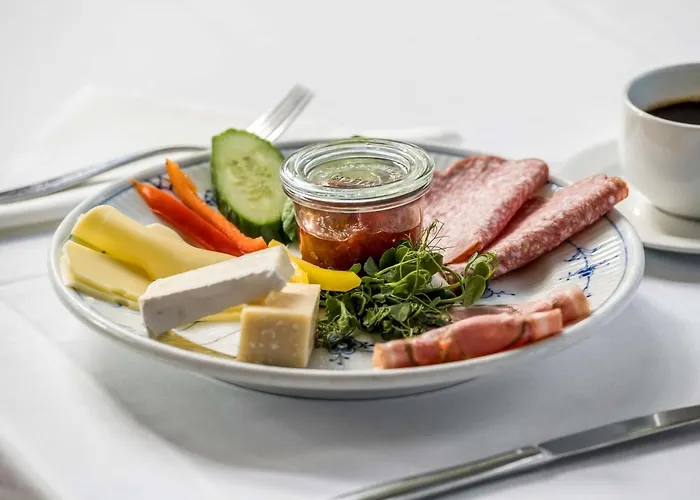 Gl Skovridergaard 4*