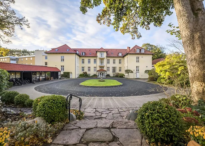 Gl Skovridergaard 4*